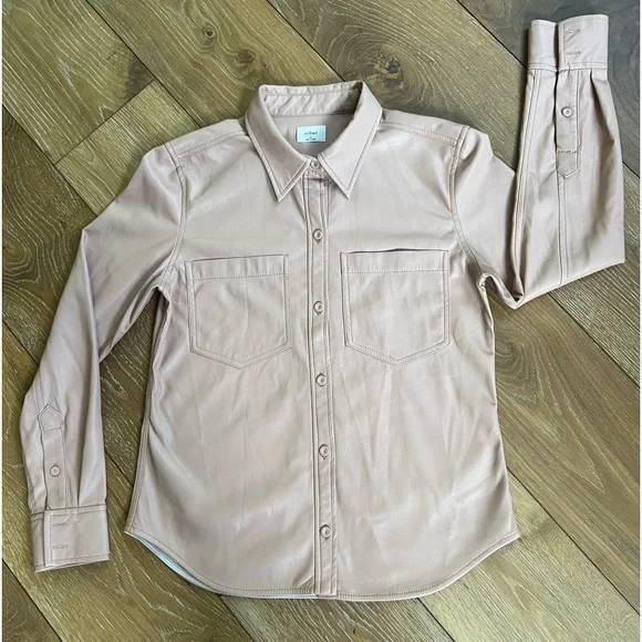 Like-new Aritzia WILFRED faux leather shirt/shacket in excellent condition - Picture 1 of 6